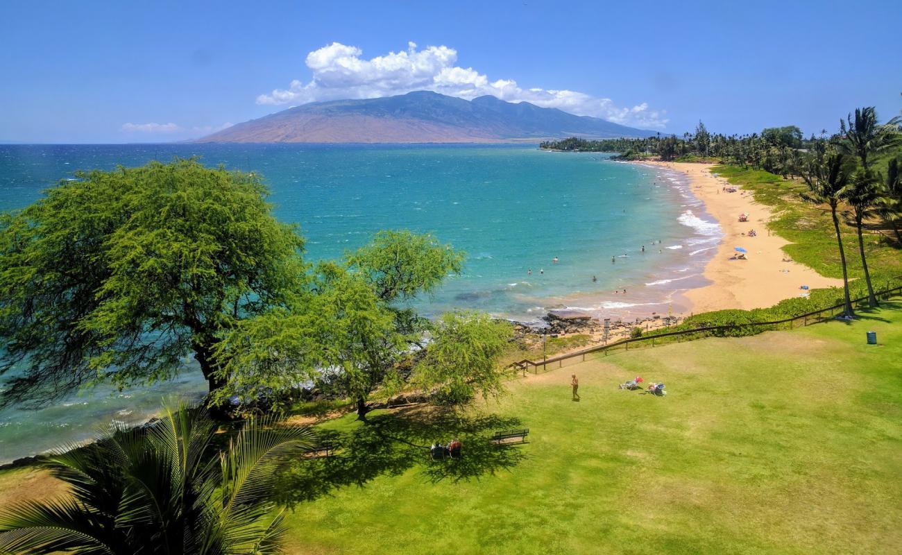 Foto de Kamaole Beach Park I con brillante arena fina superficie