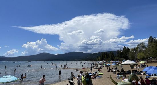 North Tahoe Beach