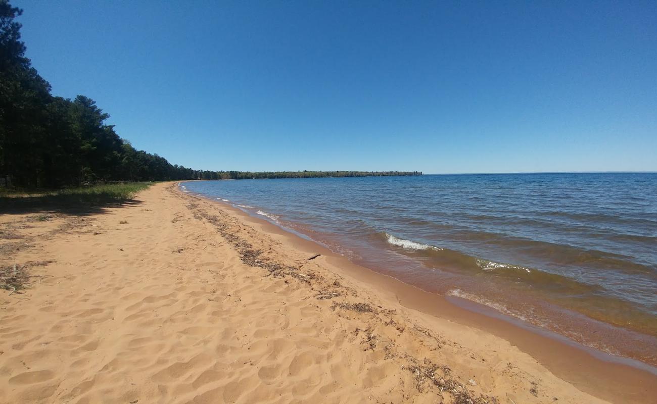 Foto de Second Sand Beach con arena brillante superficie