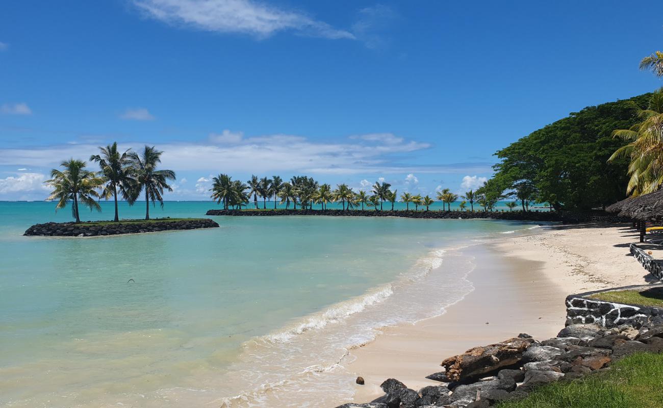 Foto de Sheraton Samoa con brillante arena fina superficie