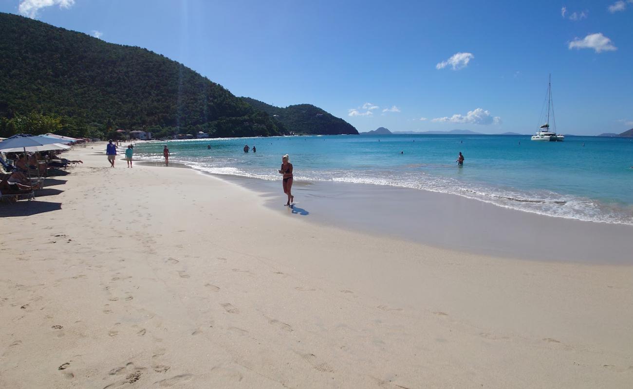 Foto de Playa Cane Garden con brillante arena fina superficie