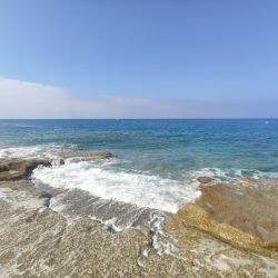 Foto de Mahmutlar beach con parcialmente limpio nivel de limpieza